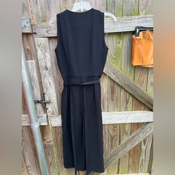 👗Michael Kors black sleeveless cropped jumpsuit - Picture 6 of 13